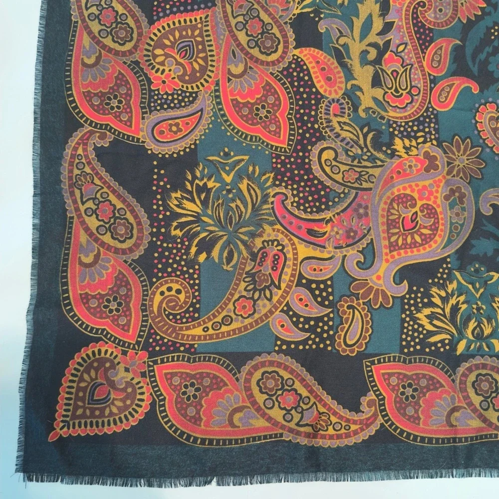 The Unbranded Brand intricate paisley